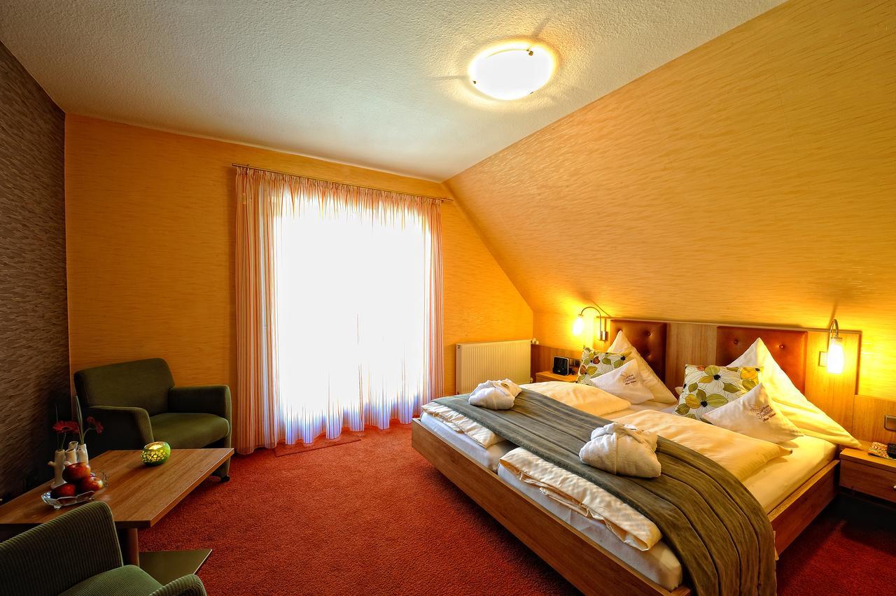 Landhotel Talblick Neuweiler  Dış mekan fotoğraf