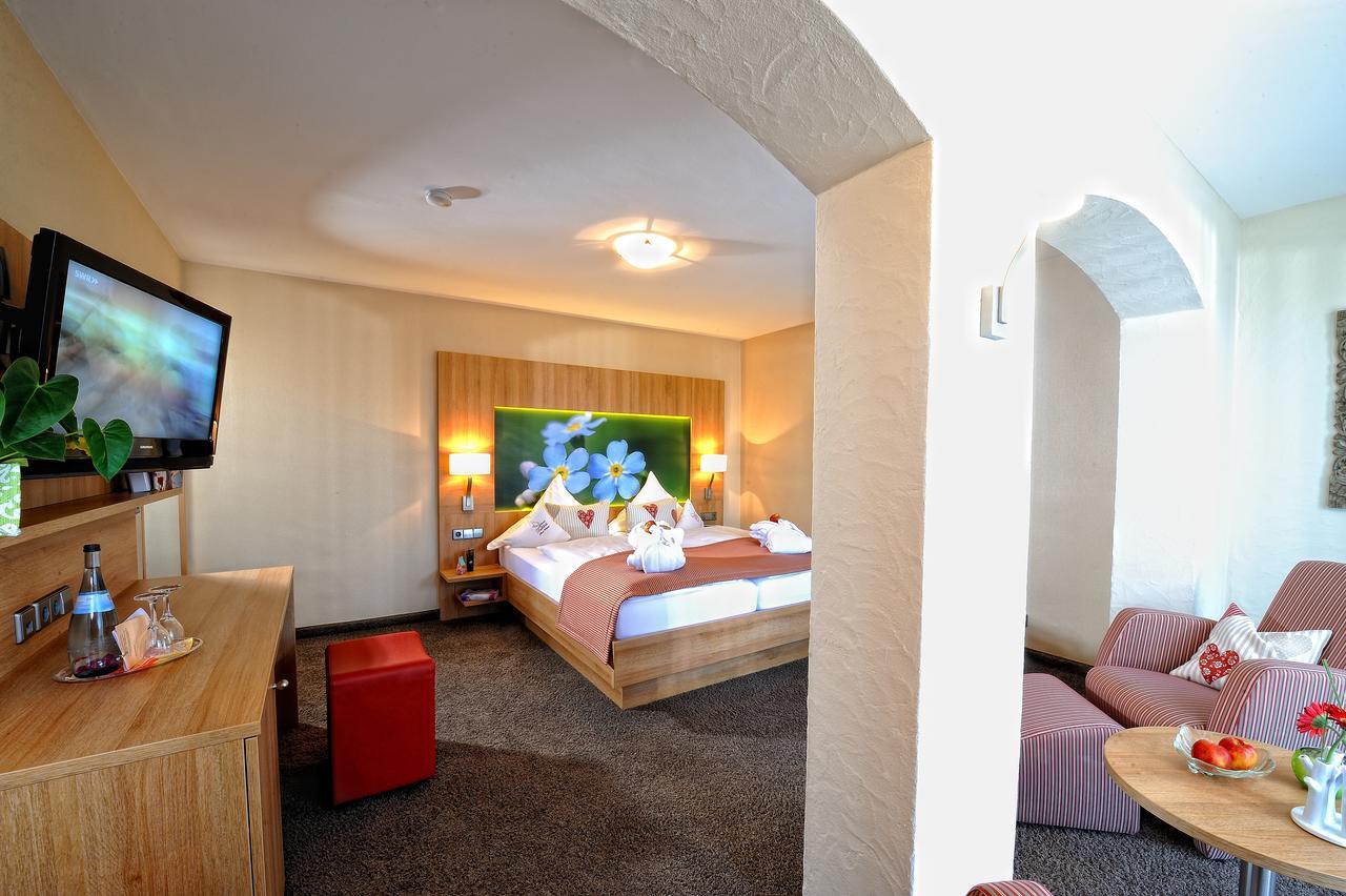 Landhotel Talblick Neuweiler  Dış mekan fotoğraf